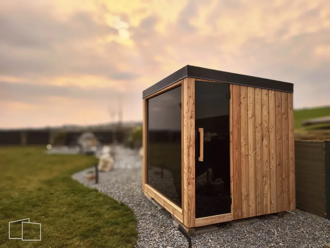 Bestseller Gartensauna Almrausch aus massivem Alpenholz in Südtirol